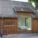Lippenhof - Unter Der Linde Appartement *