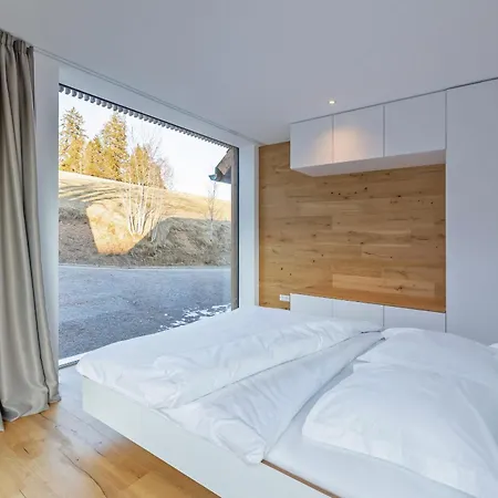 Daire Lippenhof - Unter Der Linde Unterkirnach