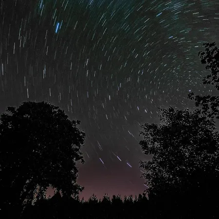 Lippenhof - Unter Der Linde * Unterkirnach